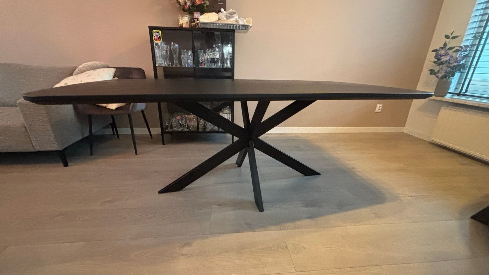 Mooie tafel met kruispoot - 200x100cm, Ophalen, 100 tot 150 cm, Zo goed als nieuw, Vijf personen of meer