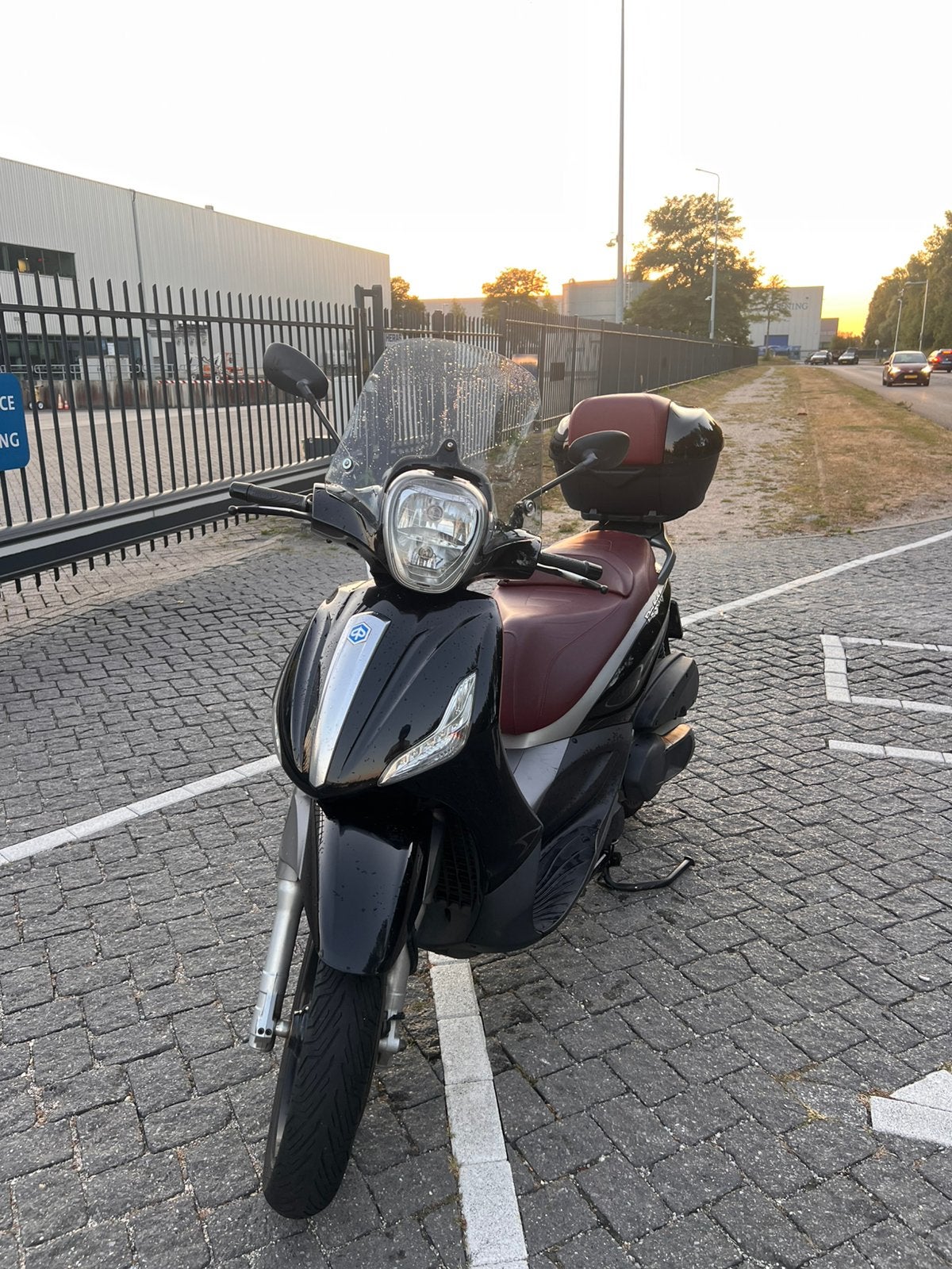 Beverly 350 Sport Touring 2013 A2, Ophalen of Verzenden