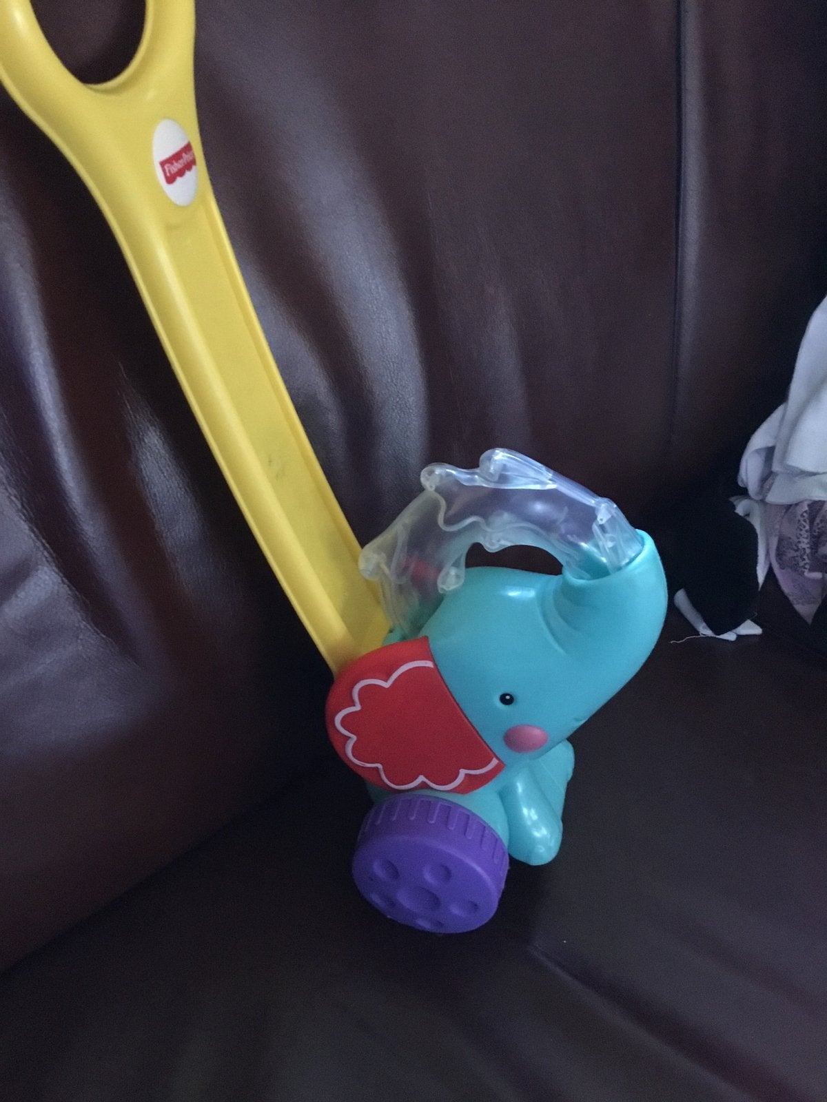 Fisher Price loop-olifant, Ophalen of Verzenden, Zo goed als nieuw, Duw- of Trekspeelgoed, Met geluid