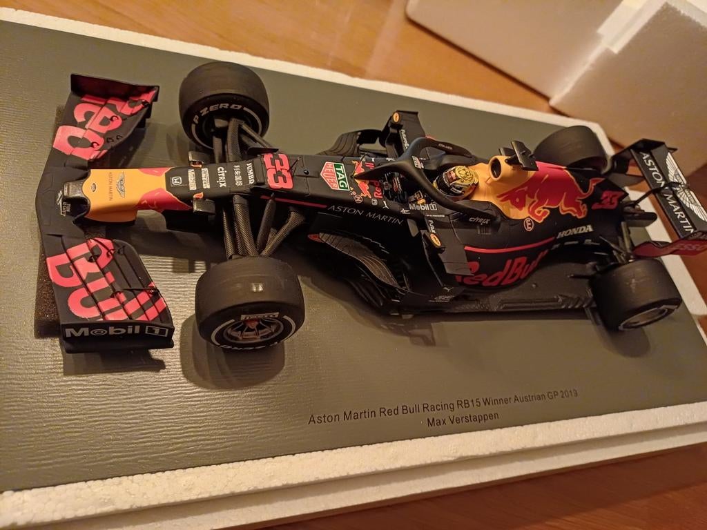 Spark Max Verstappen RB15 Oostenrijk 2019 schaalmodel 1:18, Hobby en Vrije tijd, Modelauto's | 1:18, Ophalen of Verzenden, Zo goed als nieuw