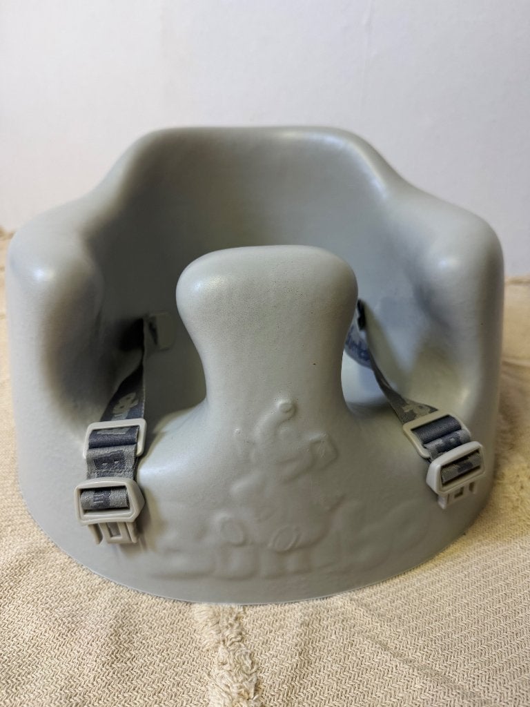 Bumbo floorseat babystoel grijs/taupe, Kinderen en Baby's, Ophalen, Zo goed als nieuw, Overige typen, Gordel(s)
