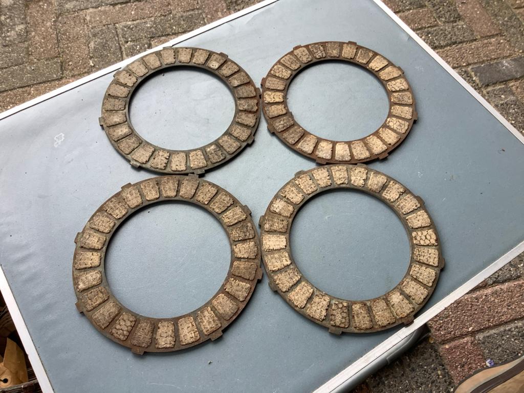 Koppelingsplaten, 8 noks  (4 stuks).  (Nr. 12), Verzenden