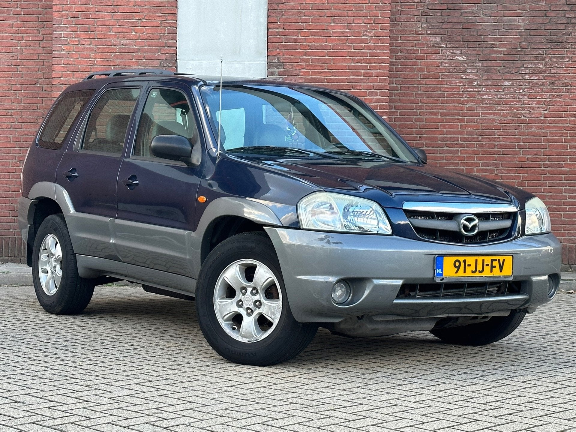 Mazda Tribute 3.0 V6 Touring 4WD|AUTOMAAT|AIRCO |EXPORT, Auto's, Automaat, Gebruikt, Blauw, Bedrijf