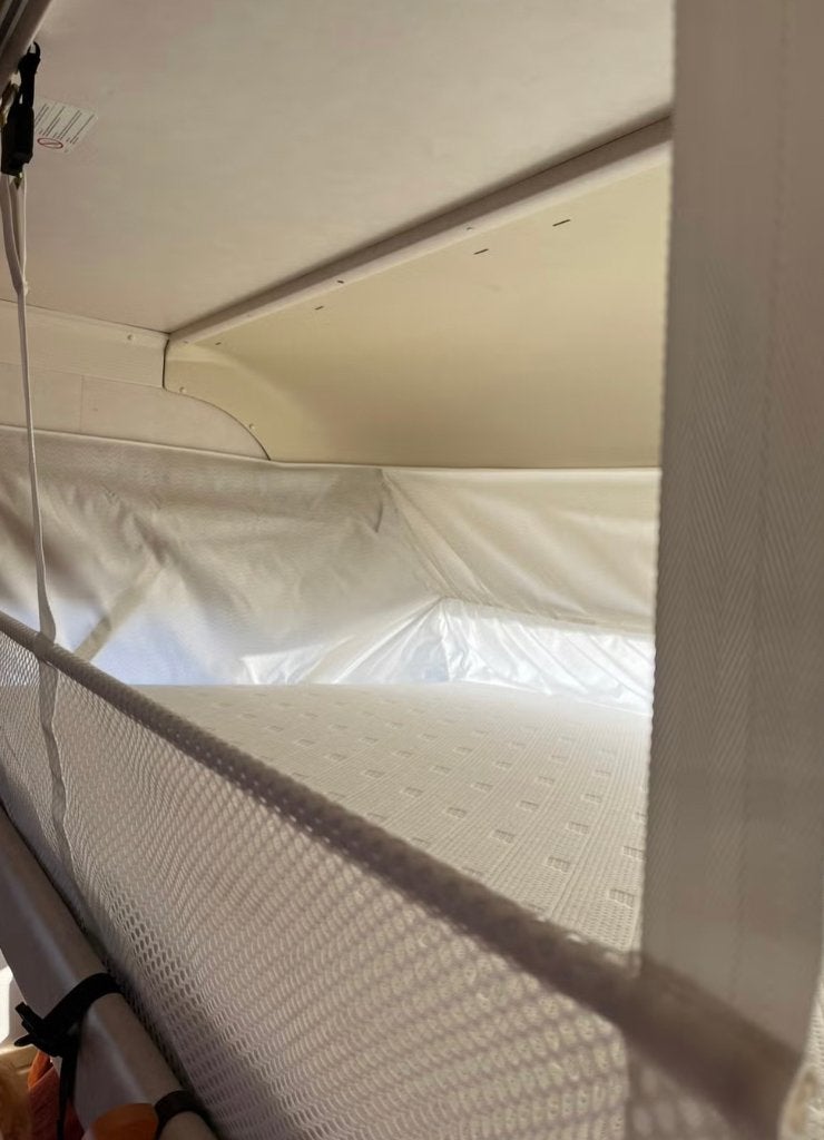 Foto 9 van Hymer B514 146pk Vastbed Hefbed XL garage 76.800km