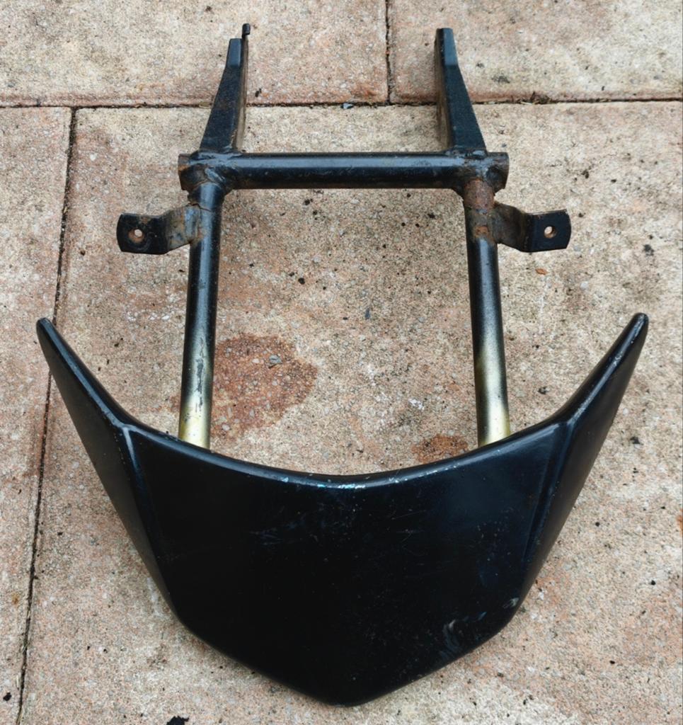 Beugel + Achterspoiler Peugeot Speedfight 1
&2, Ophalen of Verzenden, Gebruikt, Frame, Peugeot