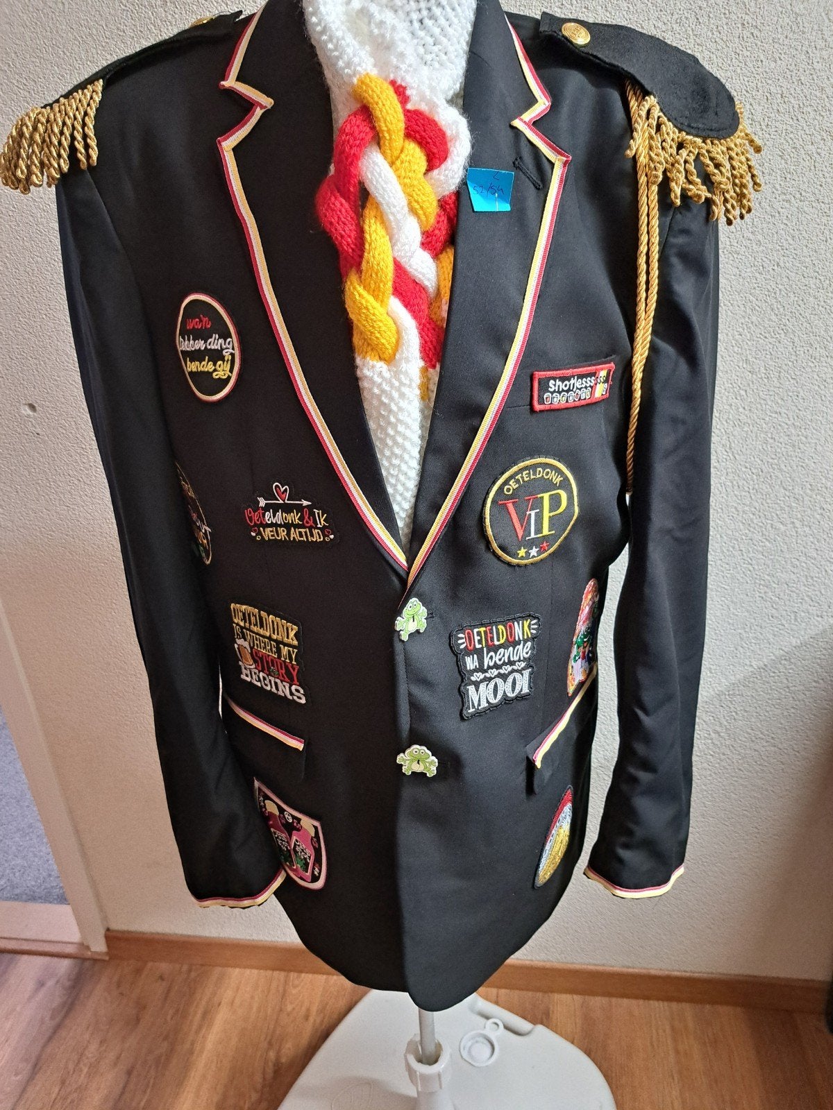 oeteldonk carnaval herenjas maat L, Kleding | Heren, Maat 52/54 (L), Carnaval, Nieuw, Ophalen of Verzenden