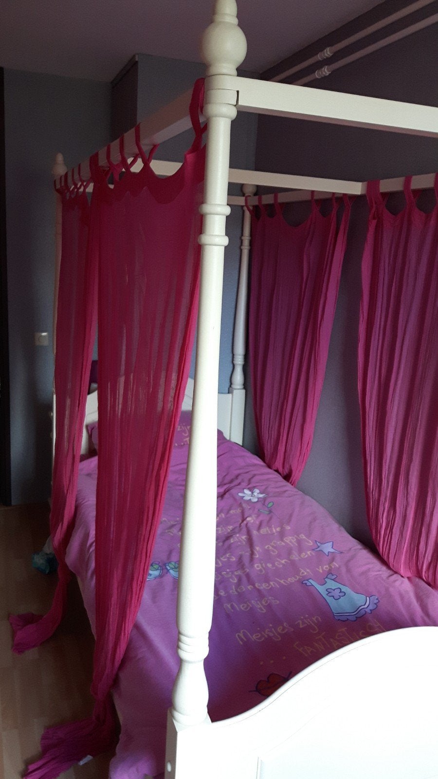 Hemelbed wit met roze gordijnen, Ophalen, Gebruikt, 90 cm, Eenpersoons