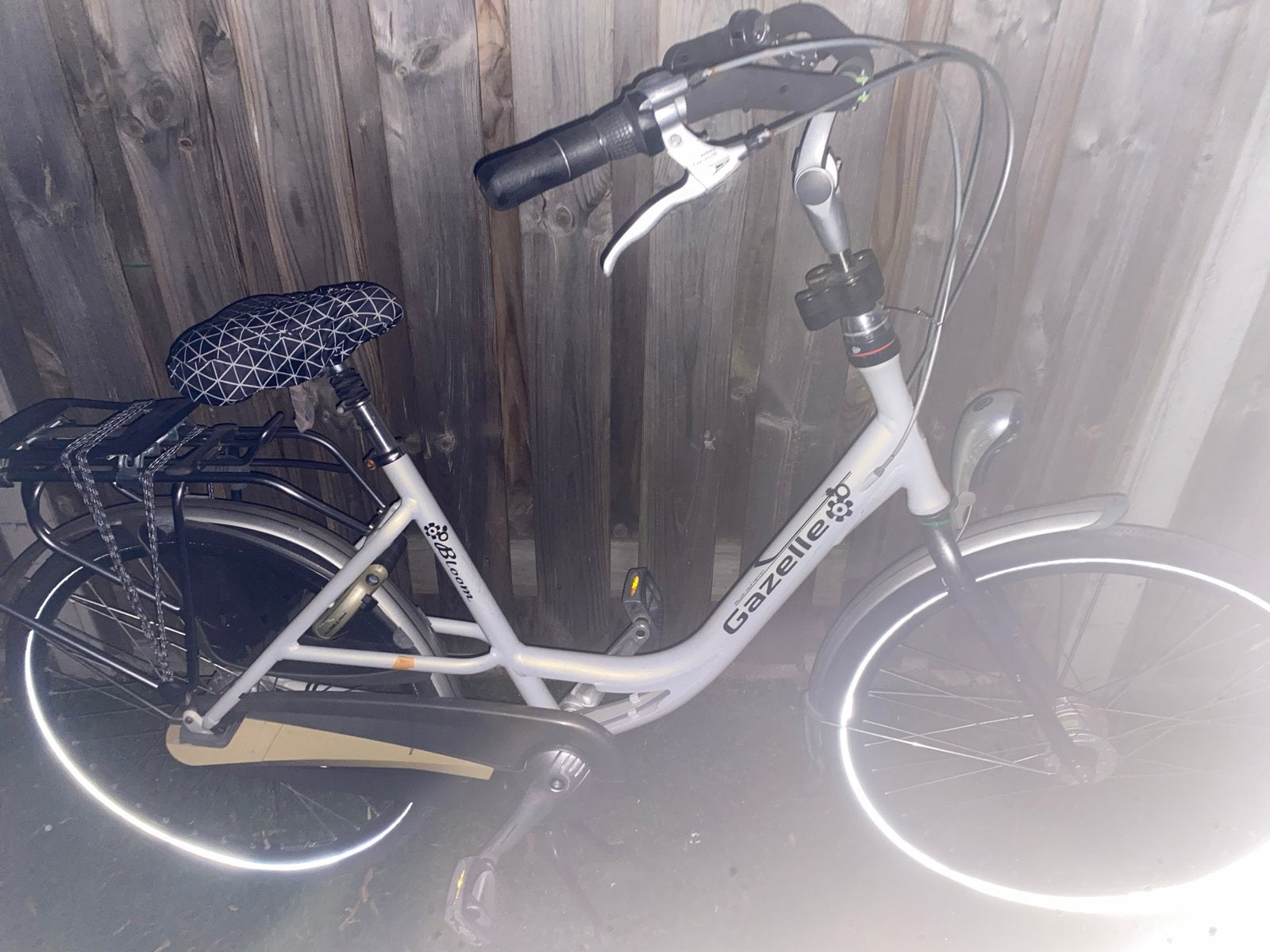 Gazelle Bloom Damesfiets - Zo goed als nieuw, Terugtraprem, Ophalen of Verzenden, Zo goed als nieuw, Gazelle