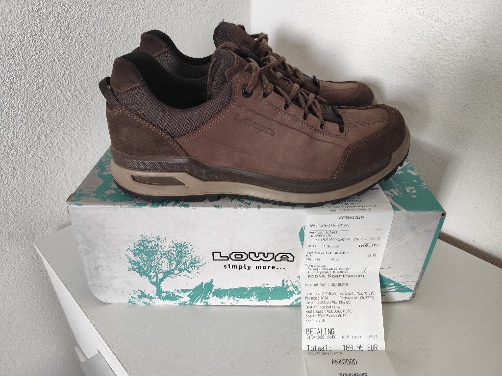 LOWA Bellagio GTX Lo – Zo goed als nieuw (maat EU 43,5), Sport en Fitness, Bergsport en Wandelen, Ophalen of Verzenden, Zo goed als nieuw