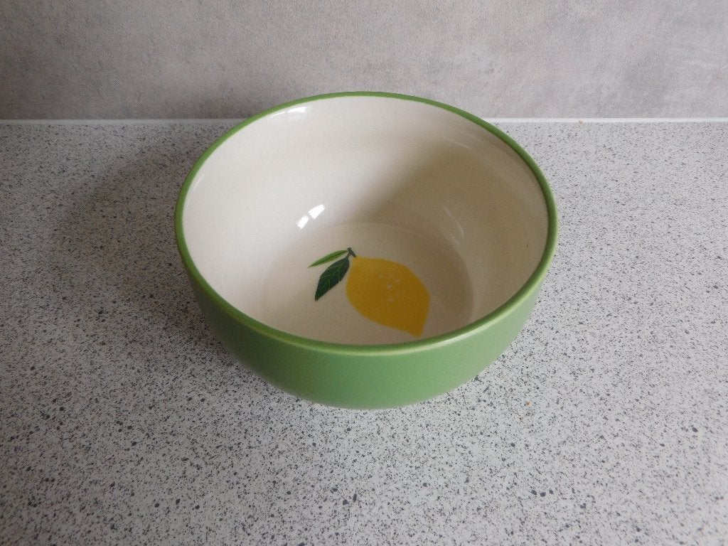 Schaal 12 cm. Citroen Groen Gusta, Ophalen of Verzenden, Overige stijlen, Aardewerk, Schaal of Schalen