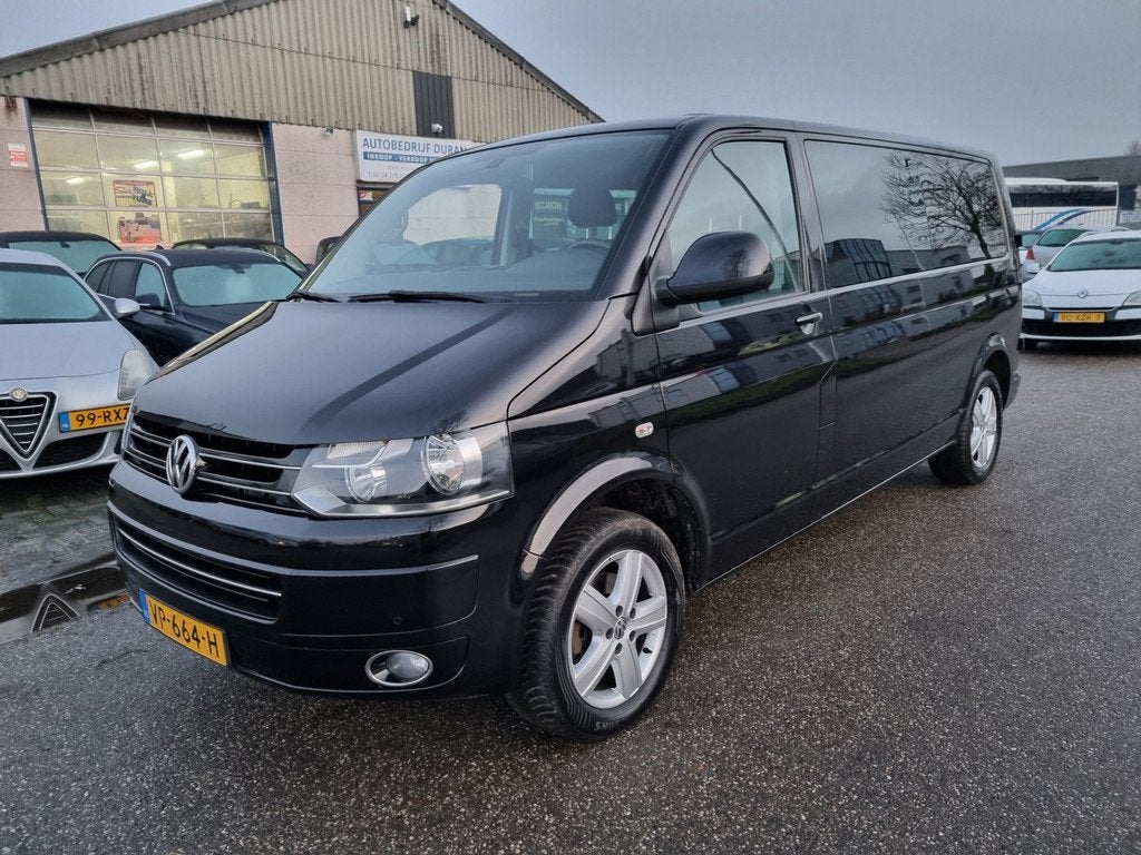Volkswagen Transporter 2.0 TDI L2H1 DC 140pk Aut. Airco Bj:2, Euro 5, Gebruikt, Zwart, 4 cilinders