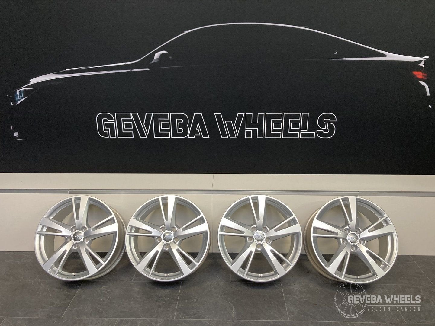 19” originele Audi A3 S3 8P 8V 8Y ‘Blade’ velgen 5x112  8V0, 19 inch, Gebruikt, Velg(en), -