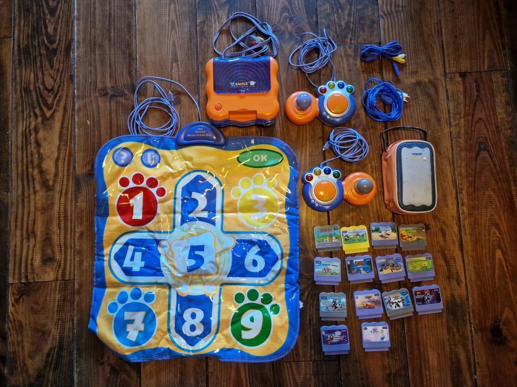V-tech speel computer - V-Smile +14 spellen + speelmat, Kinderen en Baby's, Speelgoed | Vtech, Gebruikt, Ophalen of Verzenden