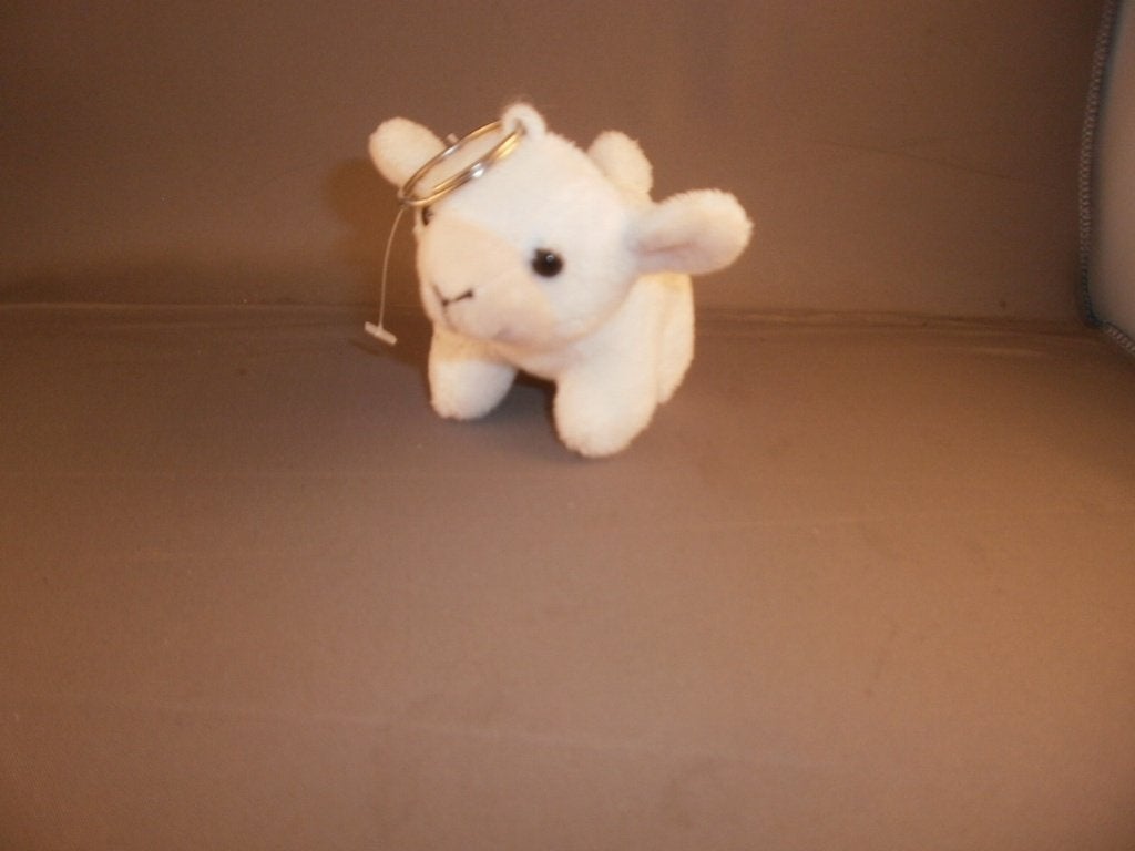 sleutelhanger schaap wit/roze masker oren /staart velours en, Overige typen, Ophalen of Verzenden, Zo goed als nieuw, Wasbaar