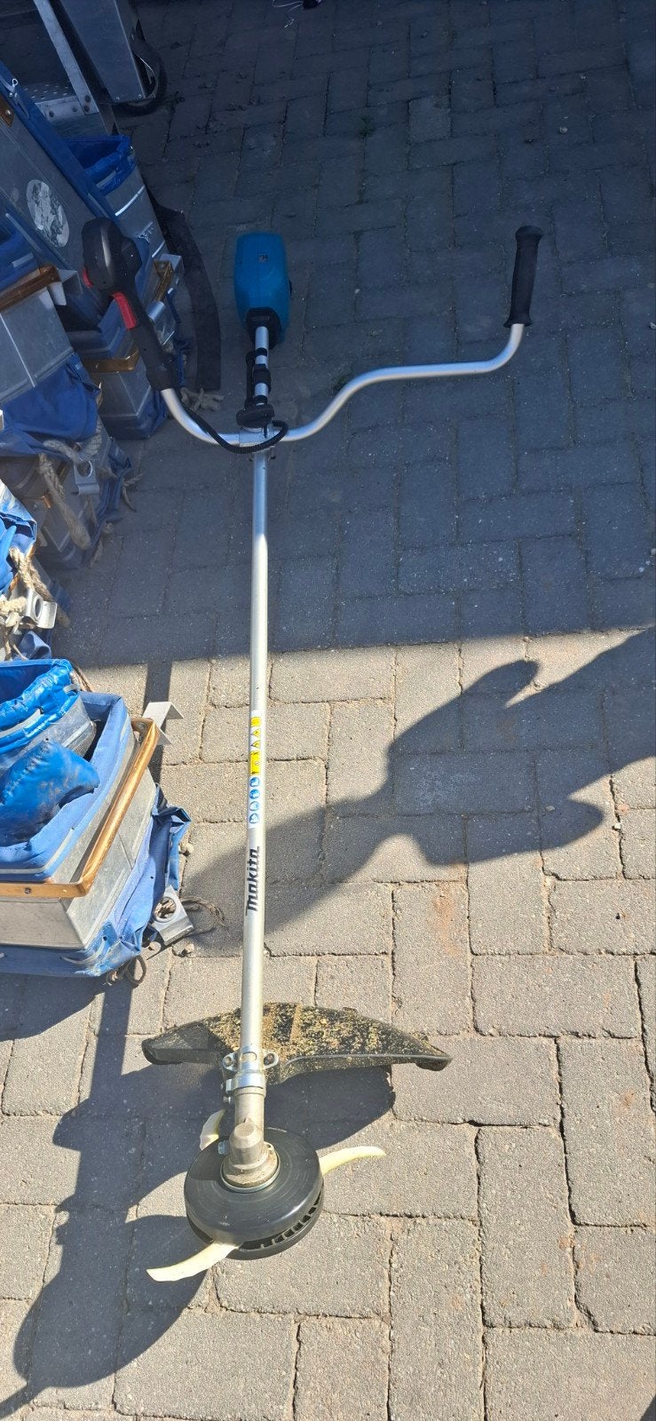 Makita UR013G 40V Accu Bosmaaier - Zo goed als nieuw, Tuin en Terras, Ophalen of Verzenden, Zo goed als nieuw, Accu