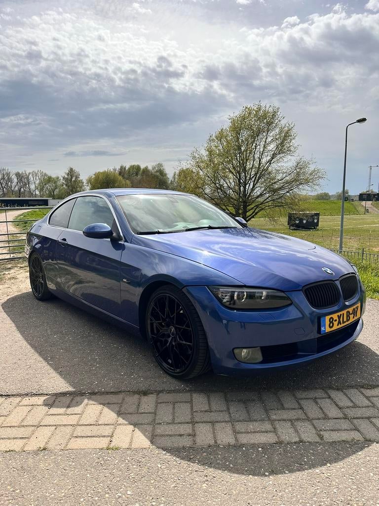 BMW 3-Serie 3.0 I 335 Coupe AUT 2006 Blauw, Automaat, Achterwielaandrijving, Zwart, 360 pk