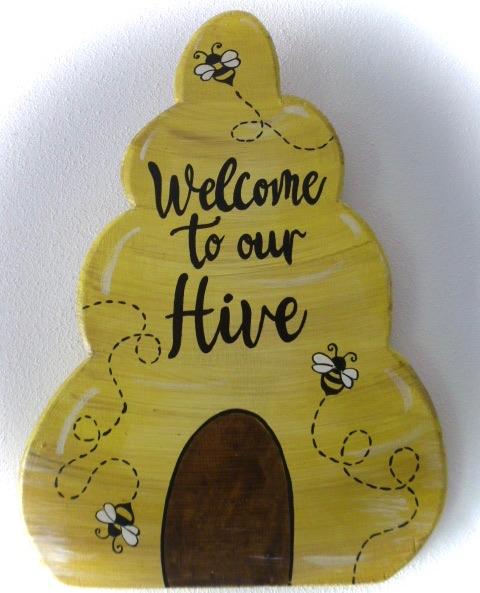 Houten wand bord Welcome to our Hive / bij / honing / tuin, Nieuw, DeKameraadschap, Dj.kammeraat@telfort.nl, Bergenhuizen 6