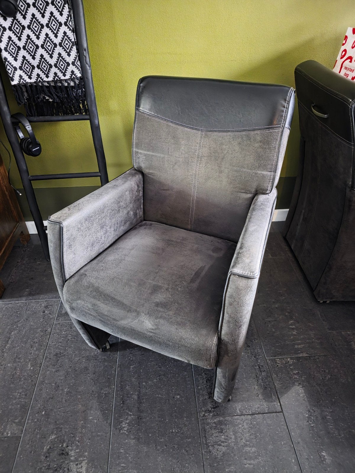 6 eetkamerstoelen op wielen, antraciet, Ophalen, Gebruikt, Vier, Stof