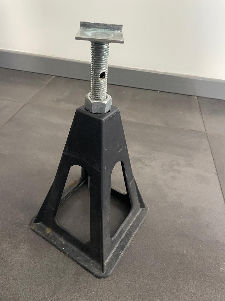 Stelpoten caravan (4 stuks), Ophalen