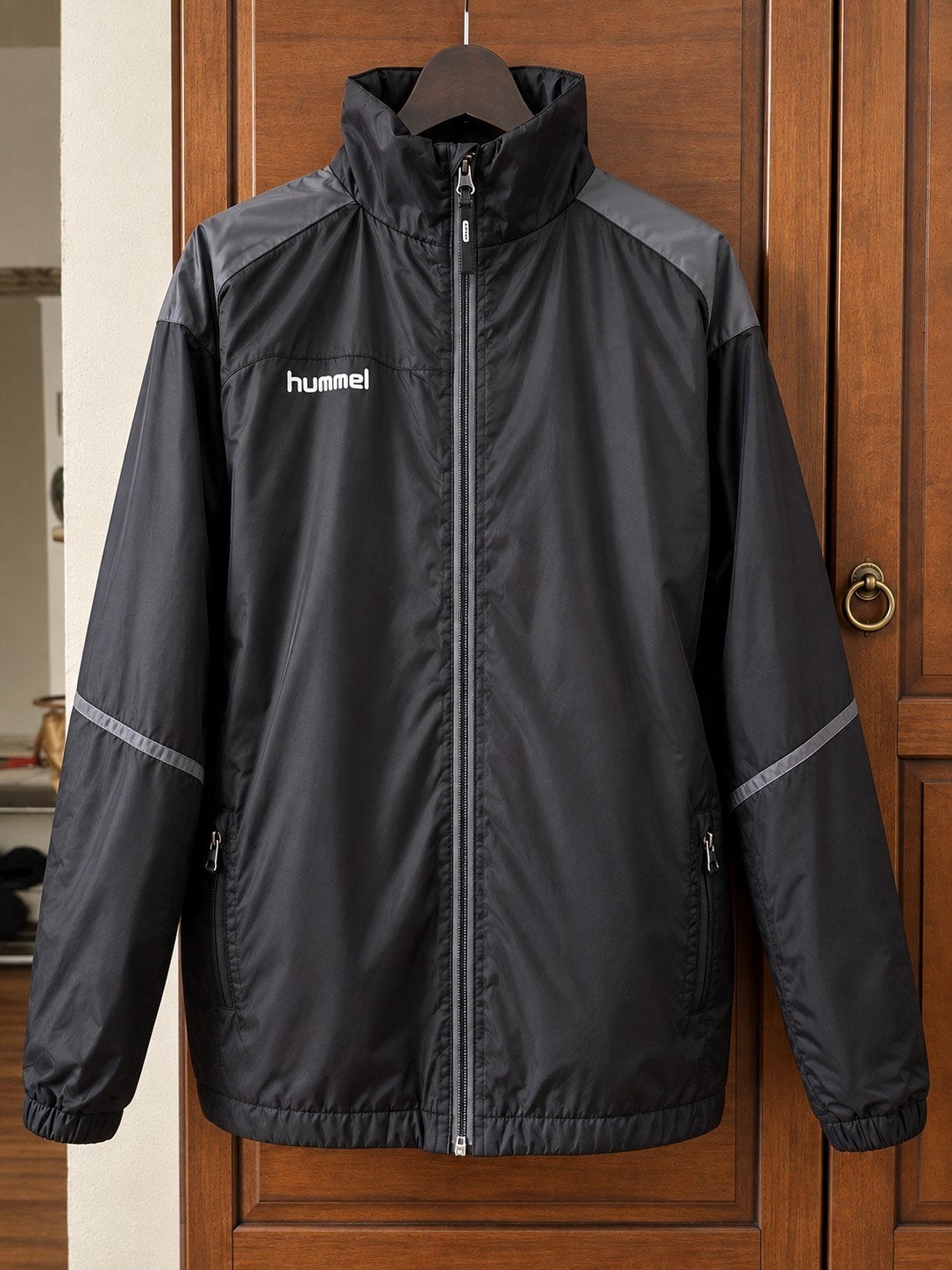 HUMMEL Sportjas Jongen 164 Gloednieuw WP60, Nieuw, Ophalen of Verzenden, Hummel, Jongen
