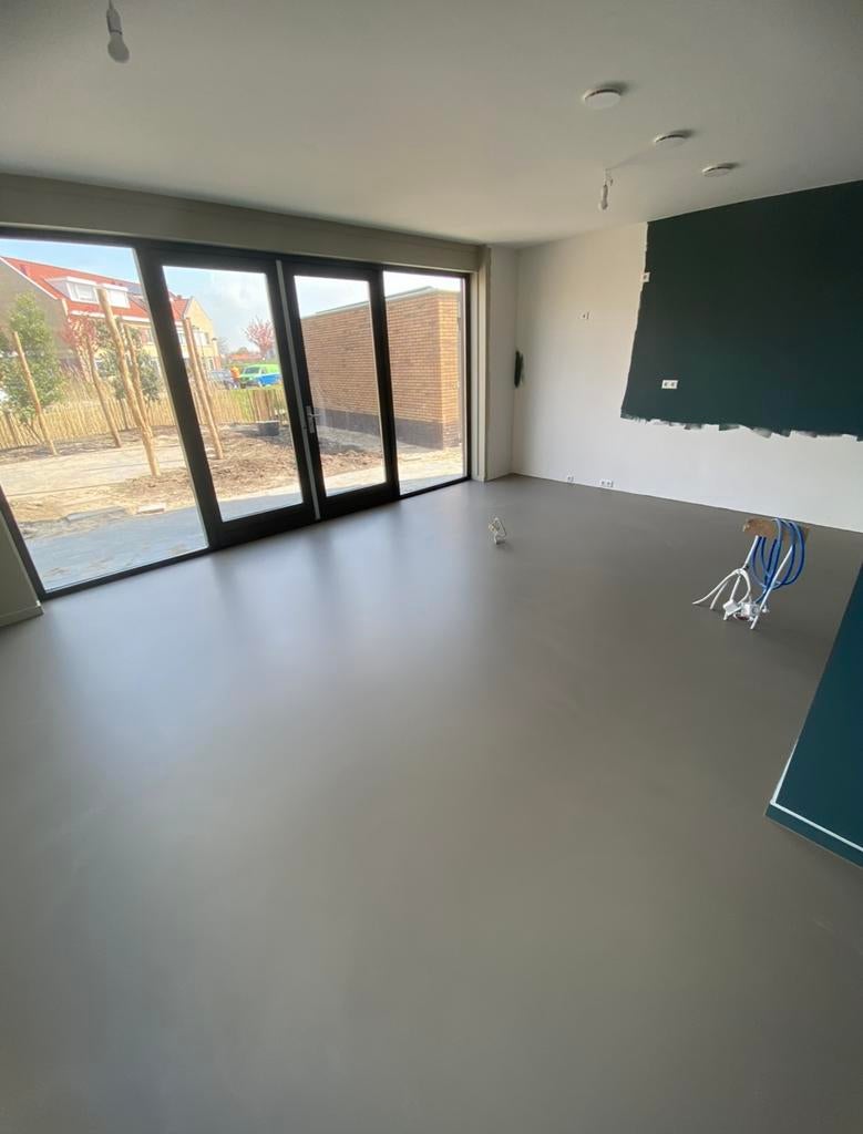 Gietvloeren van AtotZ bij ons bent u aan het juiste adres!, Garantie, Vloerbewerking of Renovatie