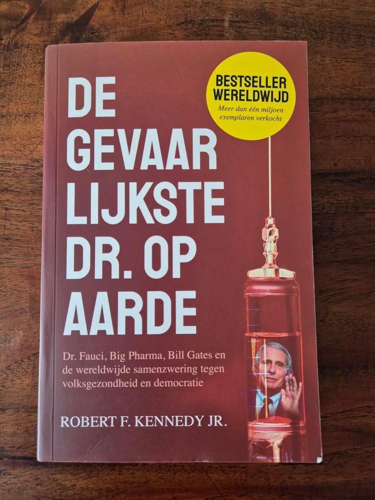 Robert F. Kennedy - De gevaarlijkste dr. op aarde, Ophalen of Verzenden, Nieuw, Robert F. Kennedy