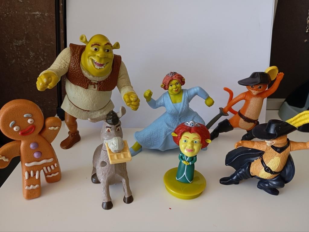 7 DIVERSEN POPPETJES UIT DE FILM VAN SHREK NU ALLES 15€., Verzamelen, Ophalen of Verzenden