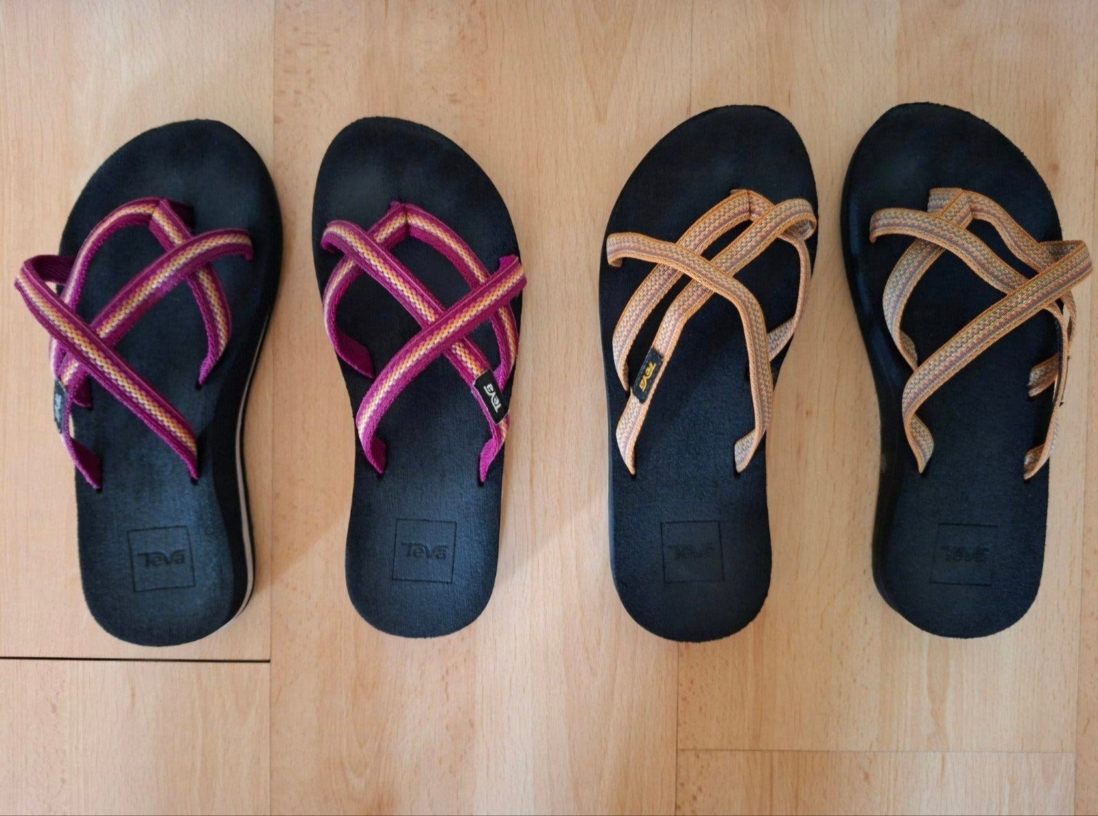 T.K Teva slippers maat 36 en 37, Ophalen of Verzenden, Gedragen, Oranje, Overige typen
