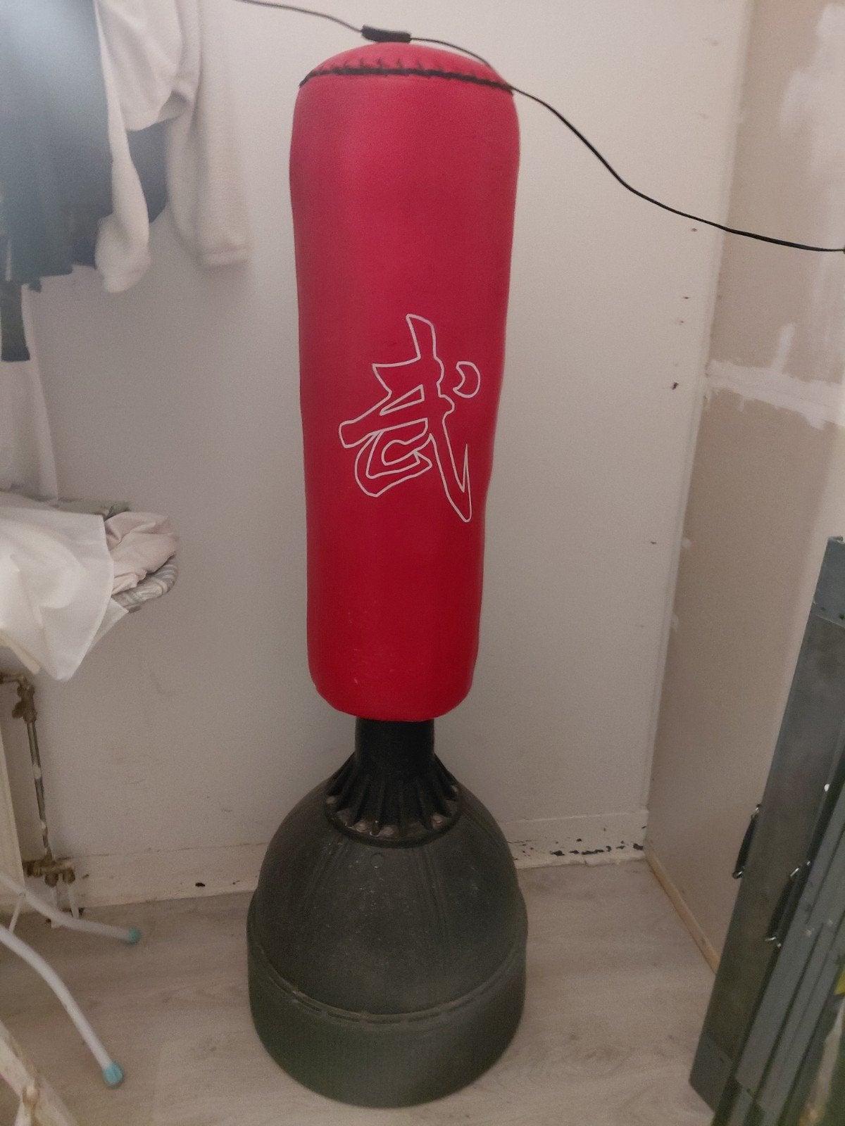 Staande bokszak + bokshandschoenen, Sport en Fitness, Vechtsporten en Zelfverdediging, Ophalen, Gebruikt, Overige, Vechtsportmateriaal