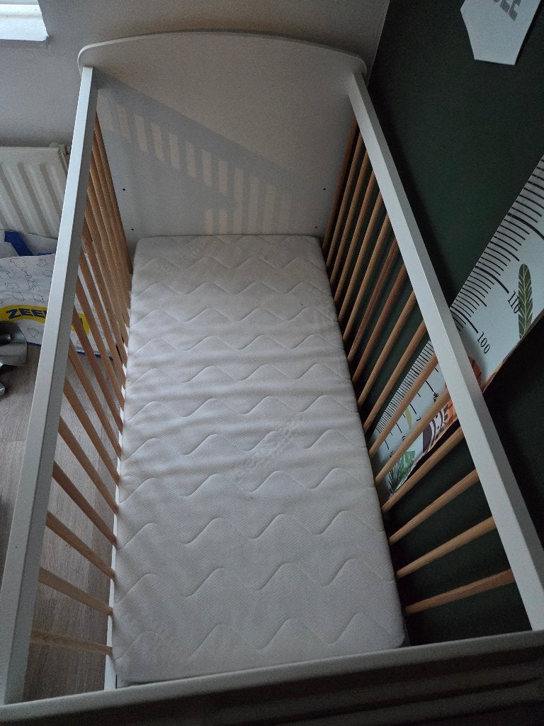 Baby ledikant, Kinderen en Baby's, Ophalen, Zo goed als nieuw, Ledikant