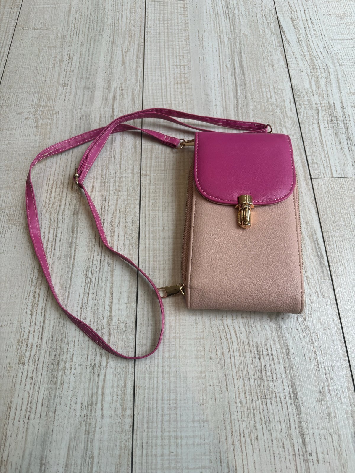 Roze schoudertasje - Telefoontasje, Ophalen, Zo goed als nieuw, Roze, Schoudertasje