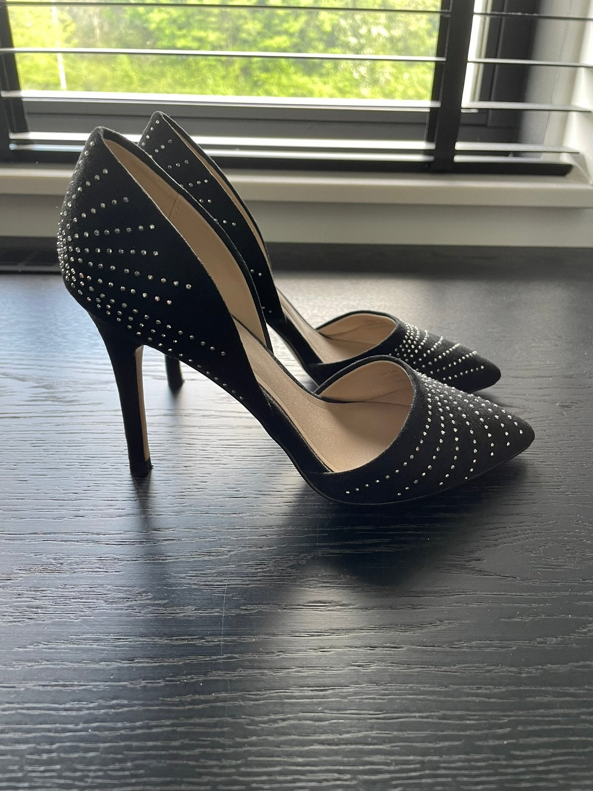 Zwarte pumps met strass (maat 36), Pumps, Zwart, Ophalen of Verzenden, Zo goed als nieuw