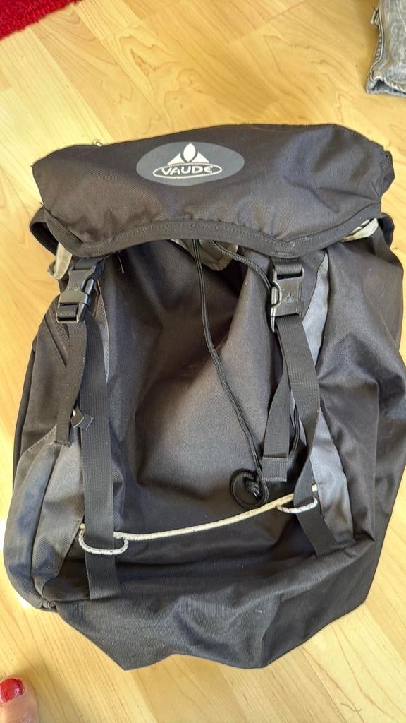 Vaude fietstassen, 40 tot 60 cm, 30 cm of meer, Zwart, Ophalen of Verzenden