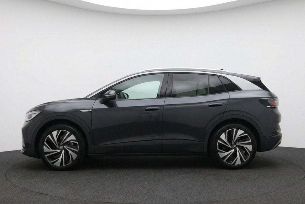 Volkswagen ID.4 First Max 77 kWh Pano l 360 Camera l HUD l V, Auto's, Automaat, 0 cilinders, Gebruikt, Origineel Nederlands