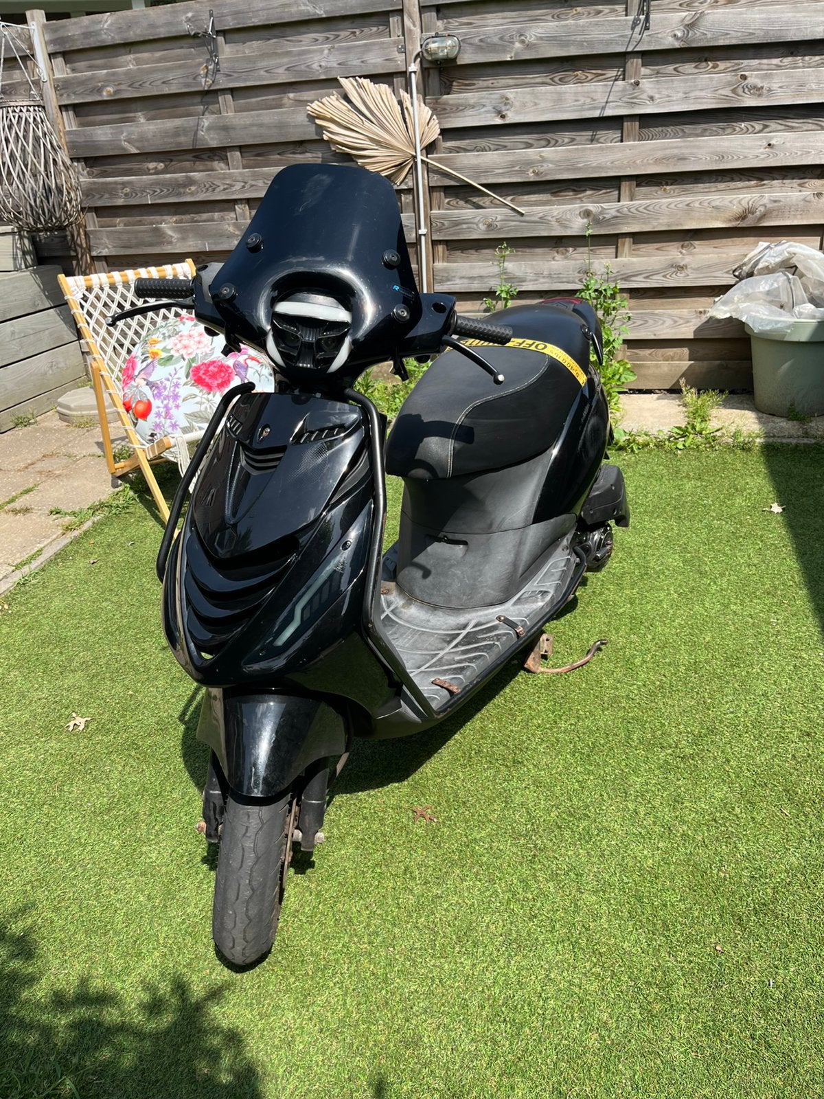 Piaggio Zip 80cc 2017 | 10.xxx km | 75 km/u | Kickstart, Ophalen, Gebruikt, Zip, Benzine