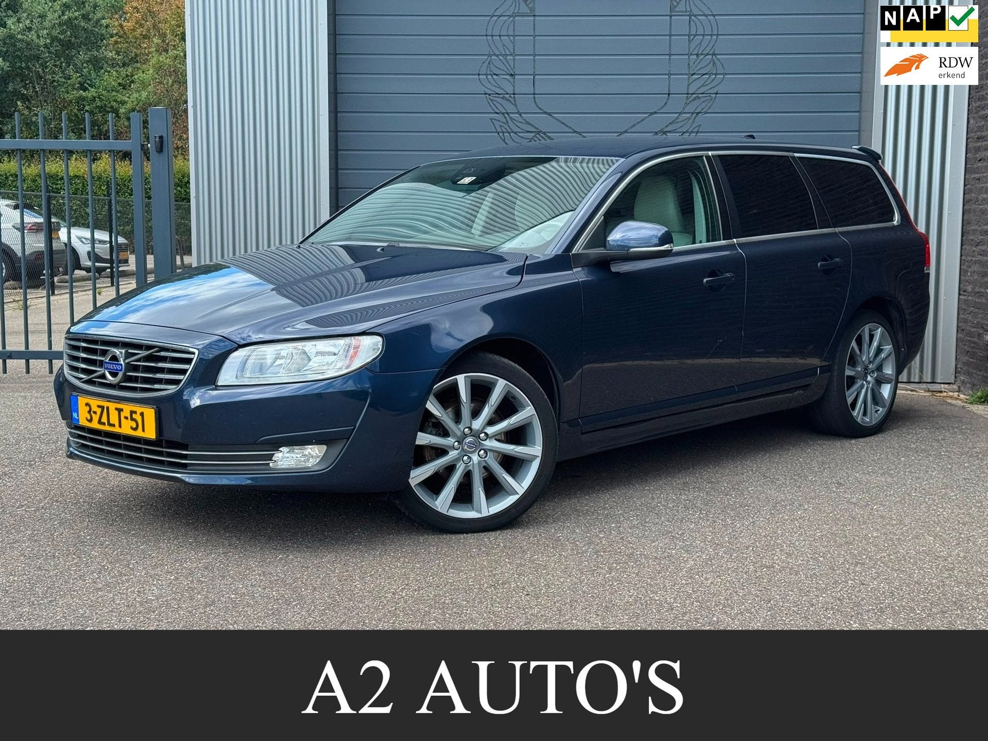 Volvo V70 2.0 D4 Nordic Leer|Navi, Voorwielaandrijving, Blauw, 750 kg, 5 stoelen