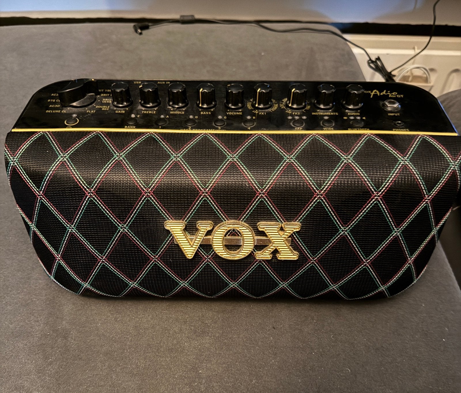 VOX adio air gt amp and bluetooth speaker, Muziek en Instrumenten, Ophalen, Zo goed als nieuw, Minder dan 50 watt
