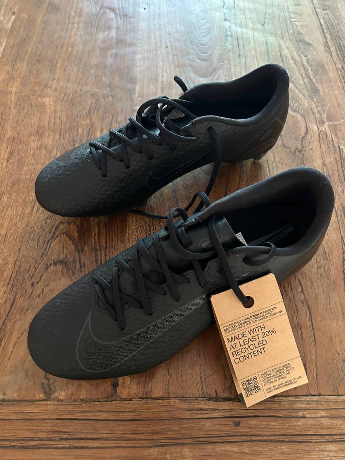Nieuwe nike mercurials maat 43, Maat XS of kleiner, Schoenen, Nieuw, Ophalen of Verzenden