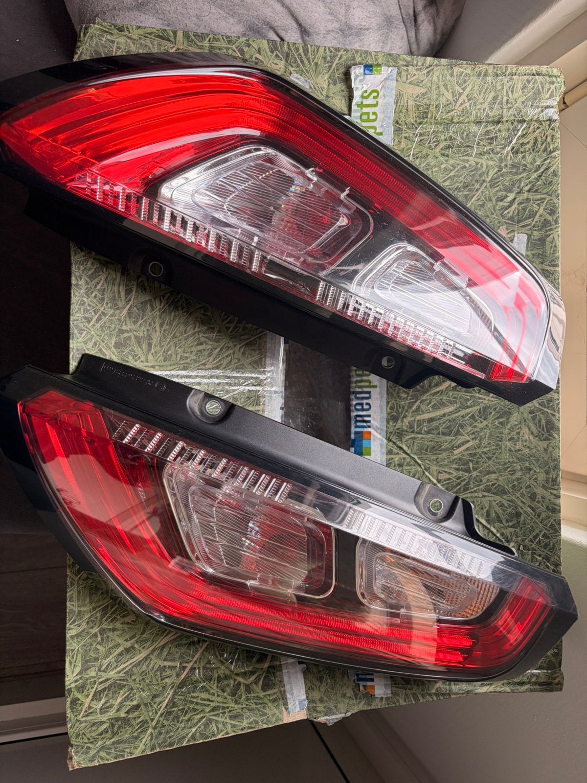 Achterlampen punto evo, Ophalen