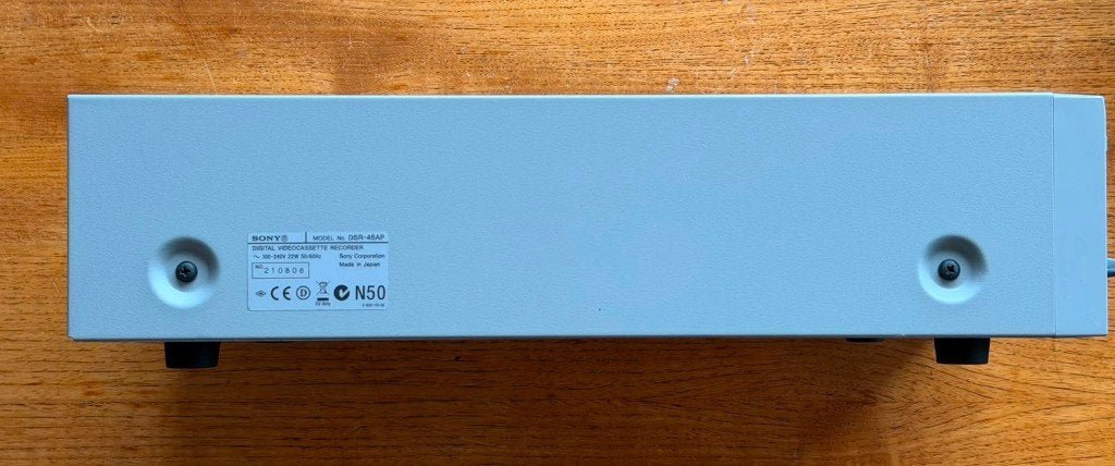 Foto 14 van Sony DSR-45AP, DVCAM, MiniDV, 30 Drumuren, ALS NIEUW!!