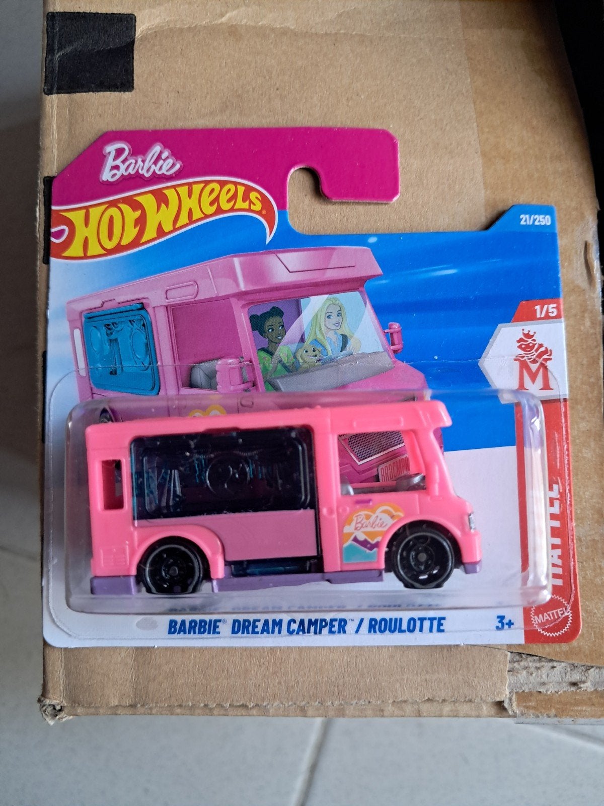 Hot Wheels Barbie Dream Camper roze nieuw in verpakking, Ophalen of Verzenden, Nieuw, Auto