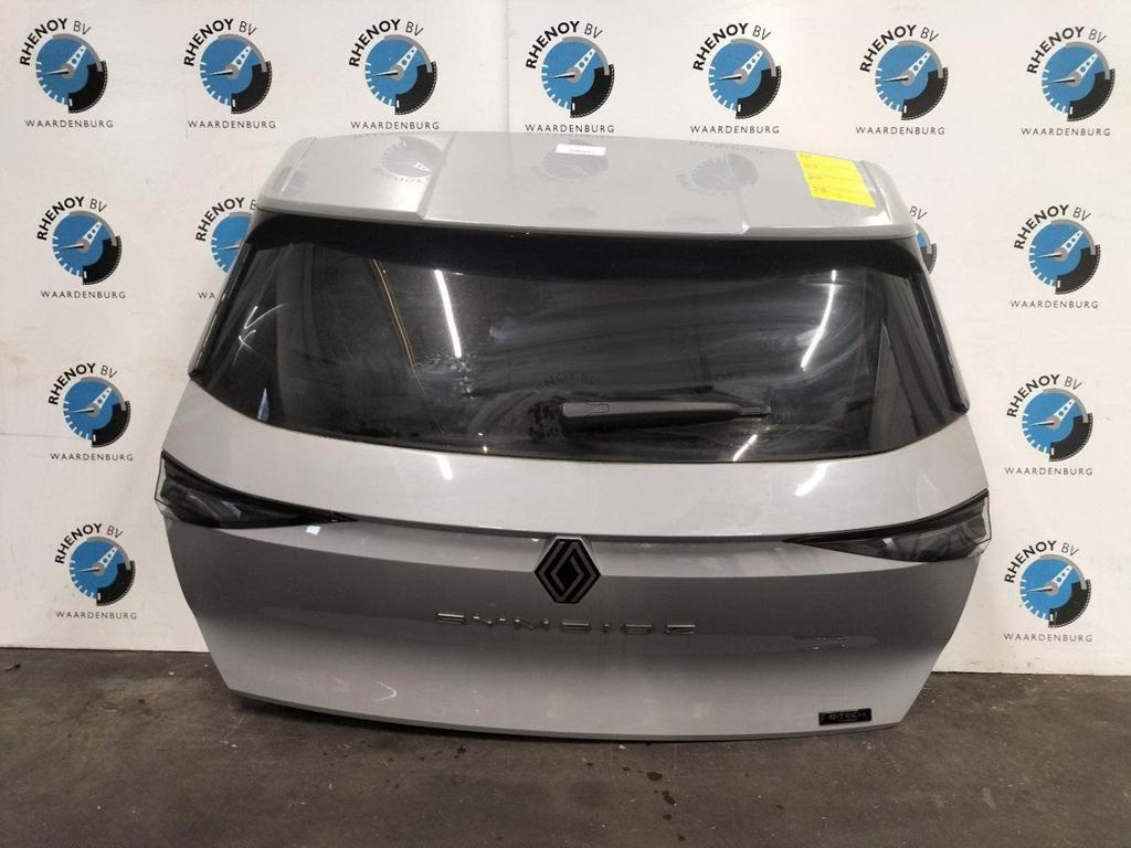 RENAULT SYMBIOZ 1.6 E-TECH 145 SYMBIOZ SCE ACHTERKLEP 901004, Ophalen of Verzenden, Gebruikt, Stiba lid, Achterklep