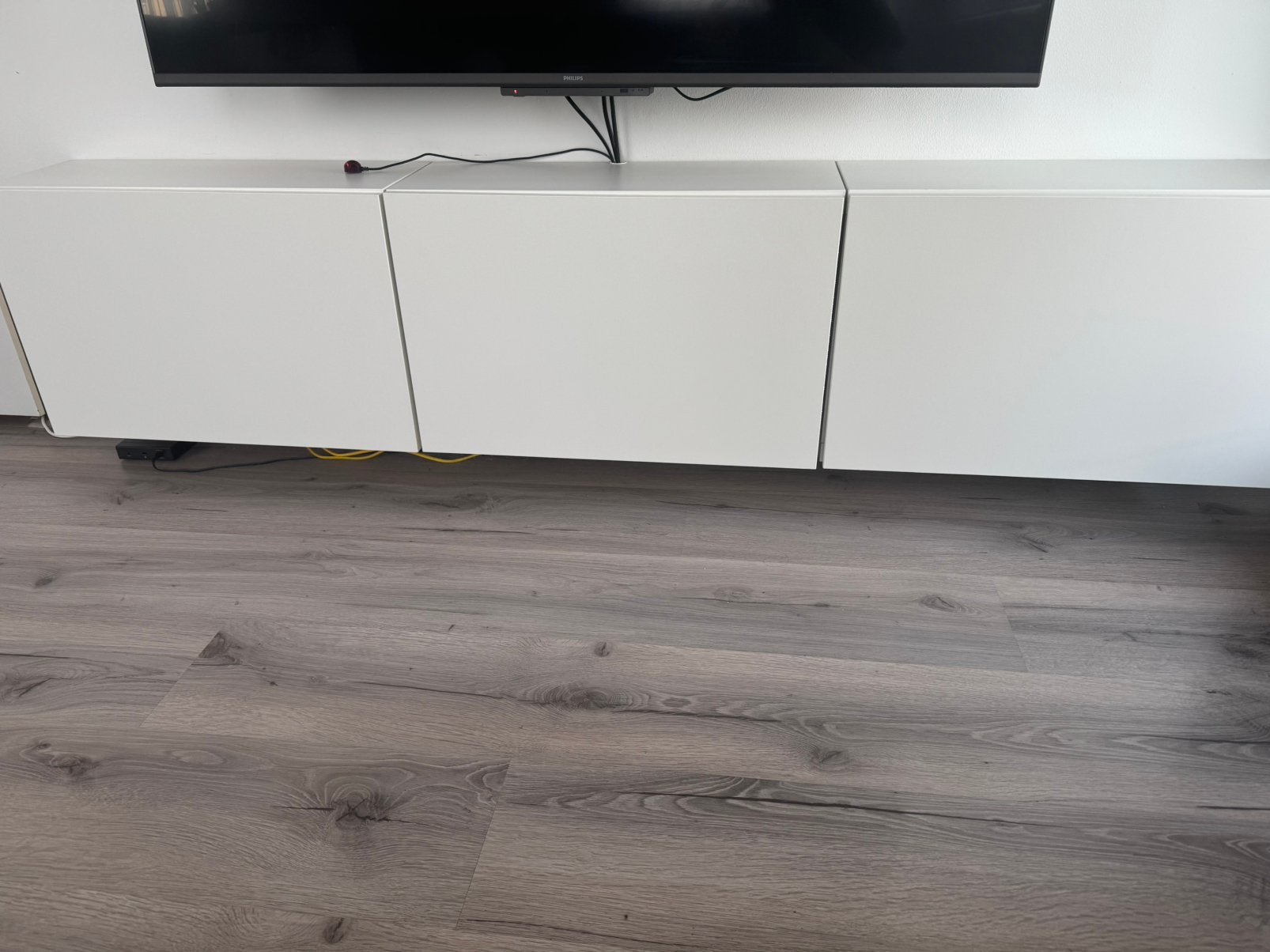 Tv kast mat wit 65,00, 150 tot 200 cm, Ophalen of Verzenden, Zo goed als nieuw, Minder dan 100 cm