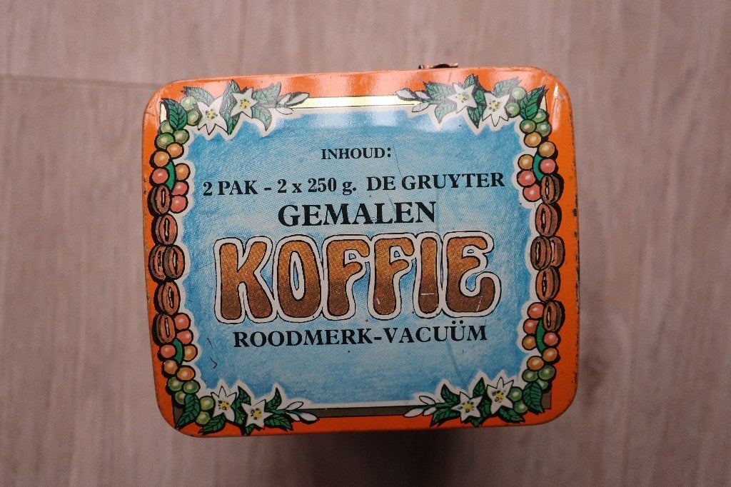 DE GRUIJTER KLEURIG KOFFIE BLIK, Ophalen of Verzenden, Gebruikt, Koek(jes)