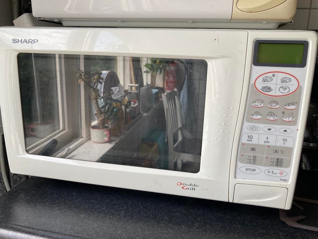 Magnetron (+ combi oven), Ophalen, Combimagnetron, Zo goed als nieuw, Draaiplateau