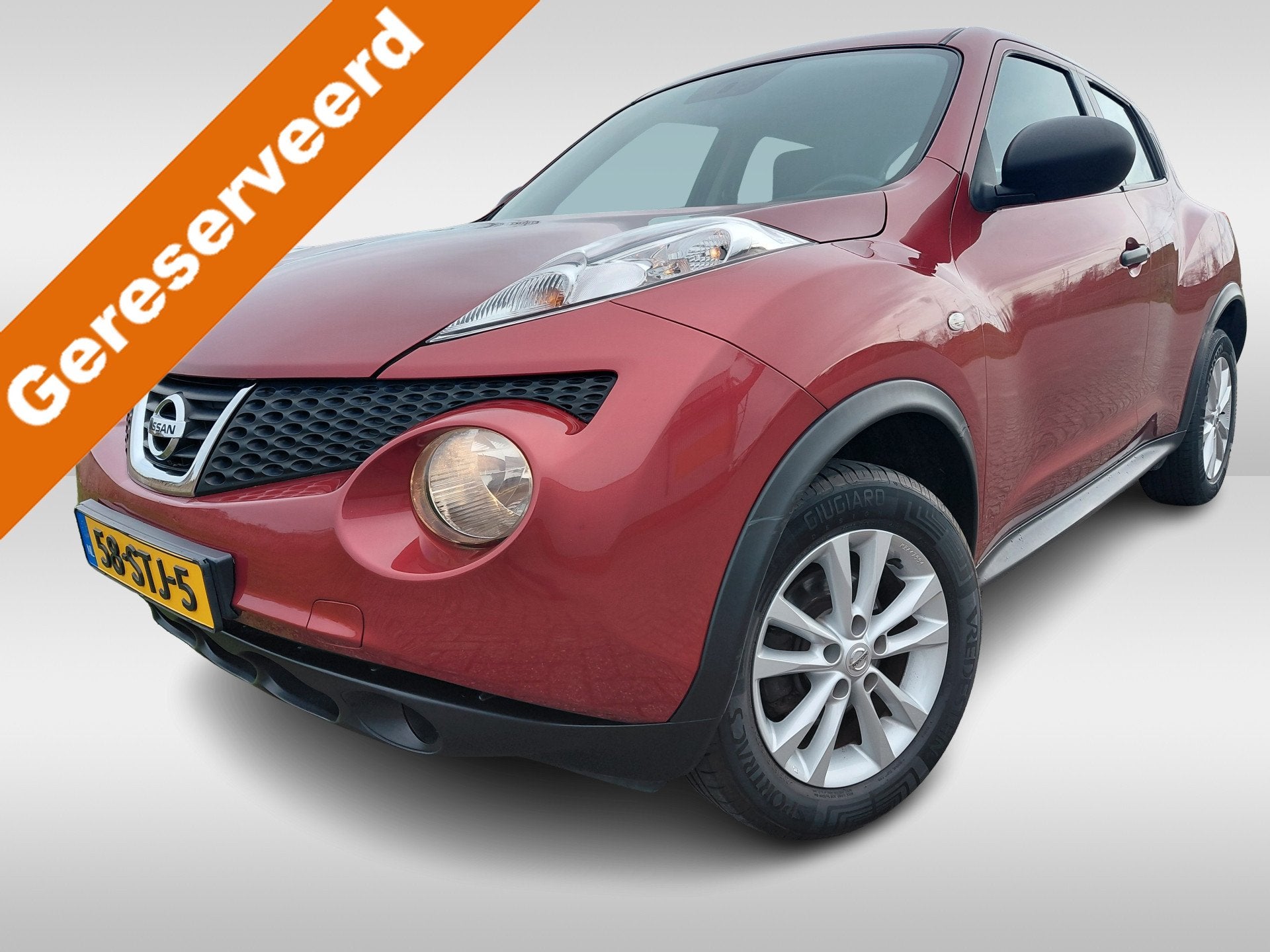 Nissan Juke 1.6 Visia 41.000km.! (bj 2011), Auto's, Nissan, Euro 5, Stof, Zwart, 4 cilinders