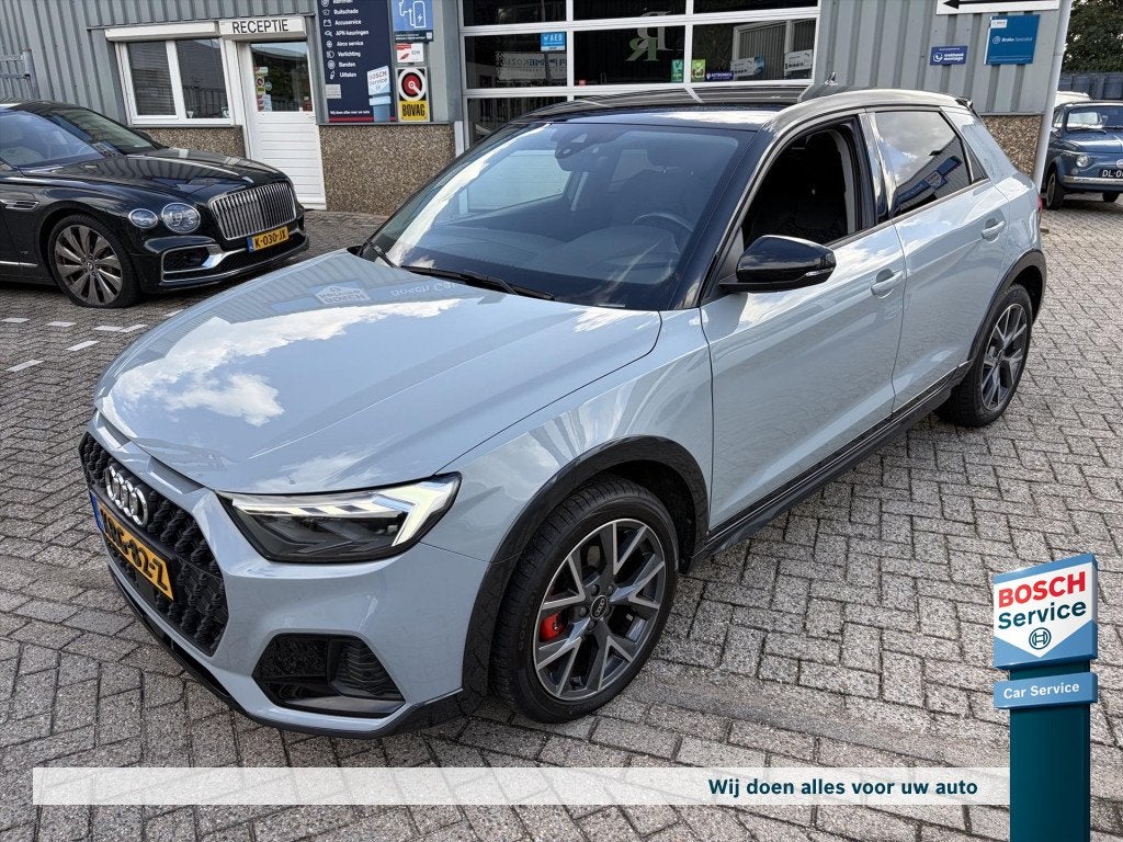 Audi A1 Allstreet 30 TFSI 110pk Advanced Edition - Keyless/, Stof, Bedrijf, 3 cilinders, Verwarmde buitenspiegels