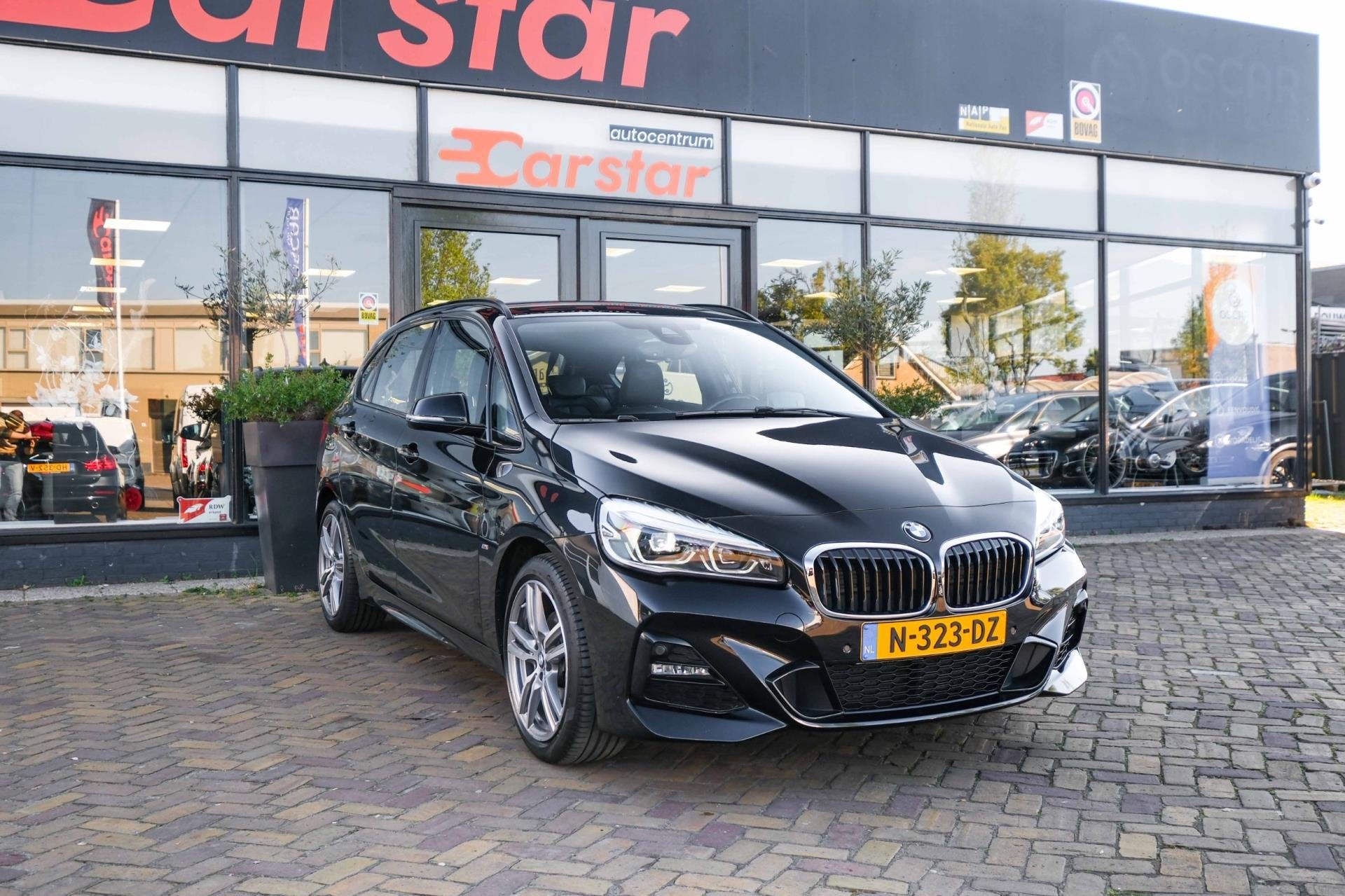 Foto 3 van BMW 2-serie Active Tourer 218i Business Edition Plus|M-Sport