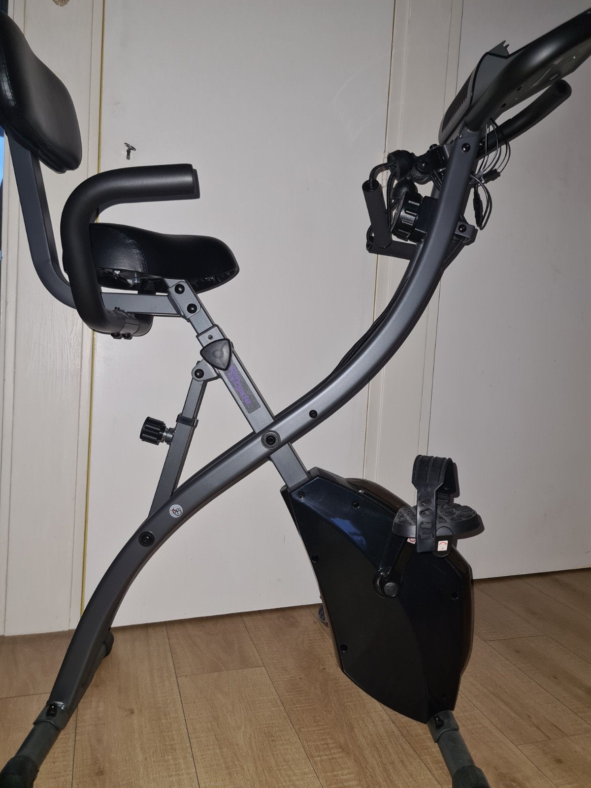Fitnessapparatuur, Sport en Fitness, Ophalen of Verzenden, Zo goed als nieuw, Hometrainer