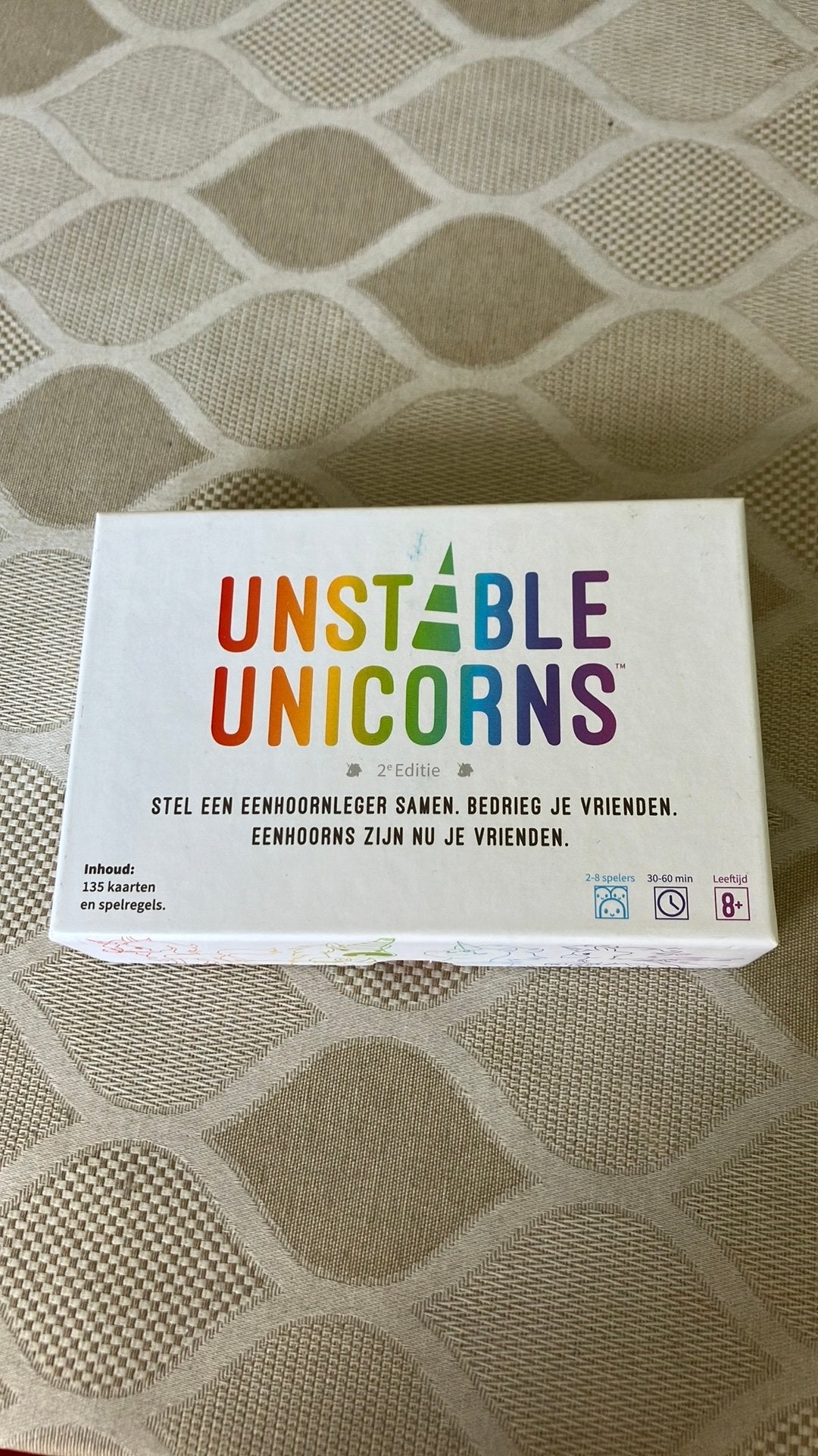 Unstable unicorns, Ophalen of Verzenden, Zo goed als nieuw